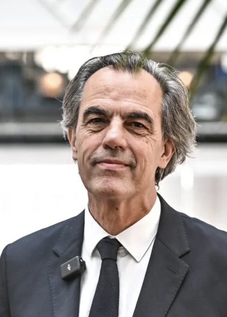 Dette publique : « La France ne peut pas se permettre d’avoir des budgets à l’eau tiède » alerte Philippe Dessertine